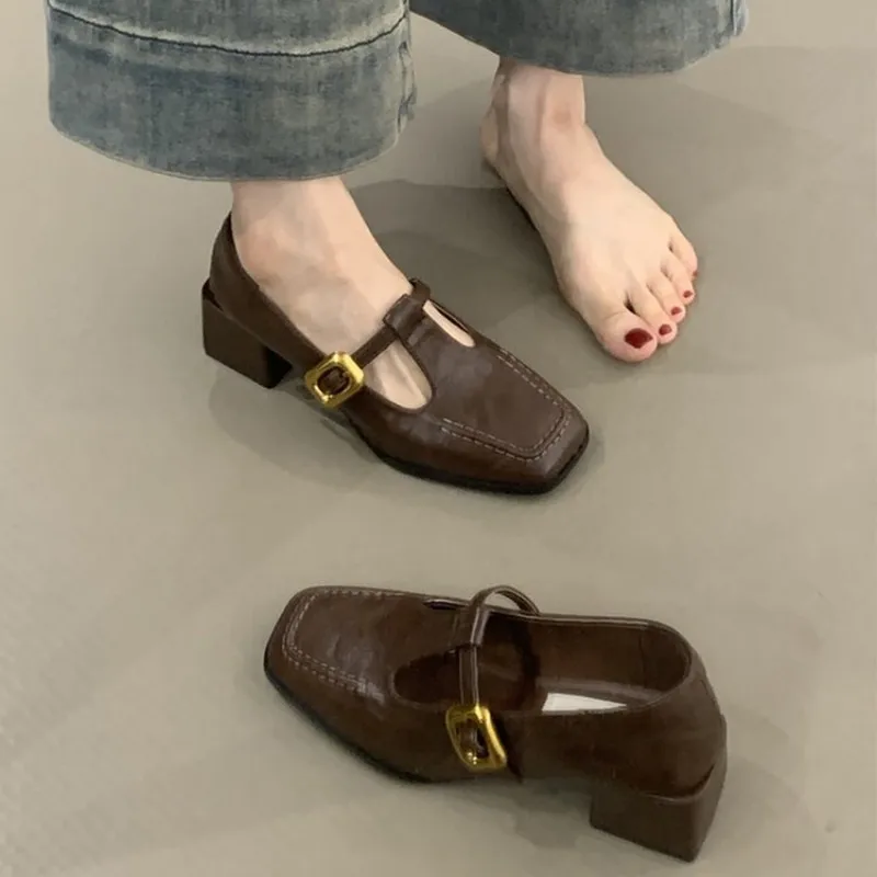 Women Square Toe T-Strap Mary  - Womens Heels 评论和价格